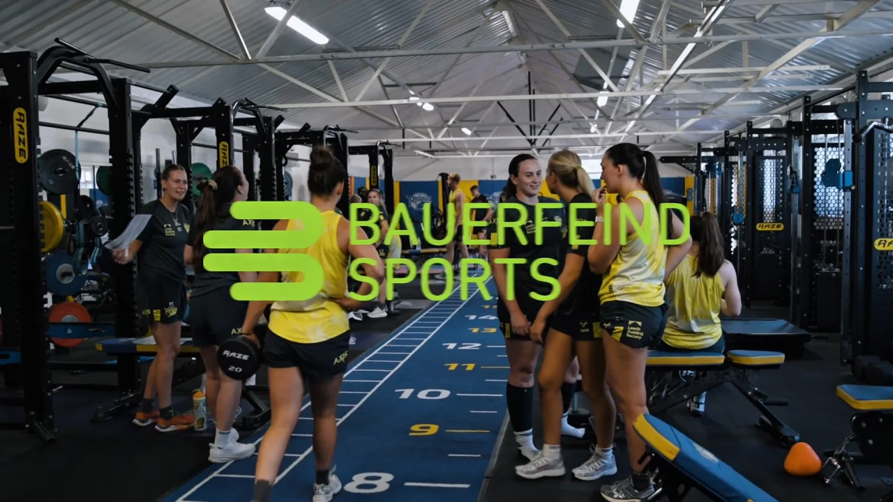 Leeds Rhinos women's team training with Bauerfeind Sports